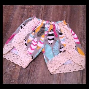 3/4t tutu and lulu feather shorts